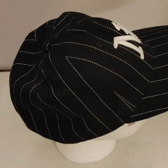 New York Pinstripes hat H1 - Picture 2 of 6